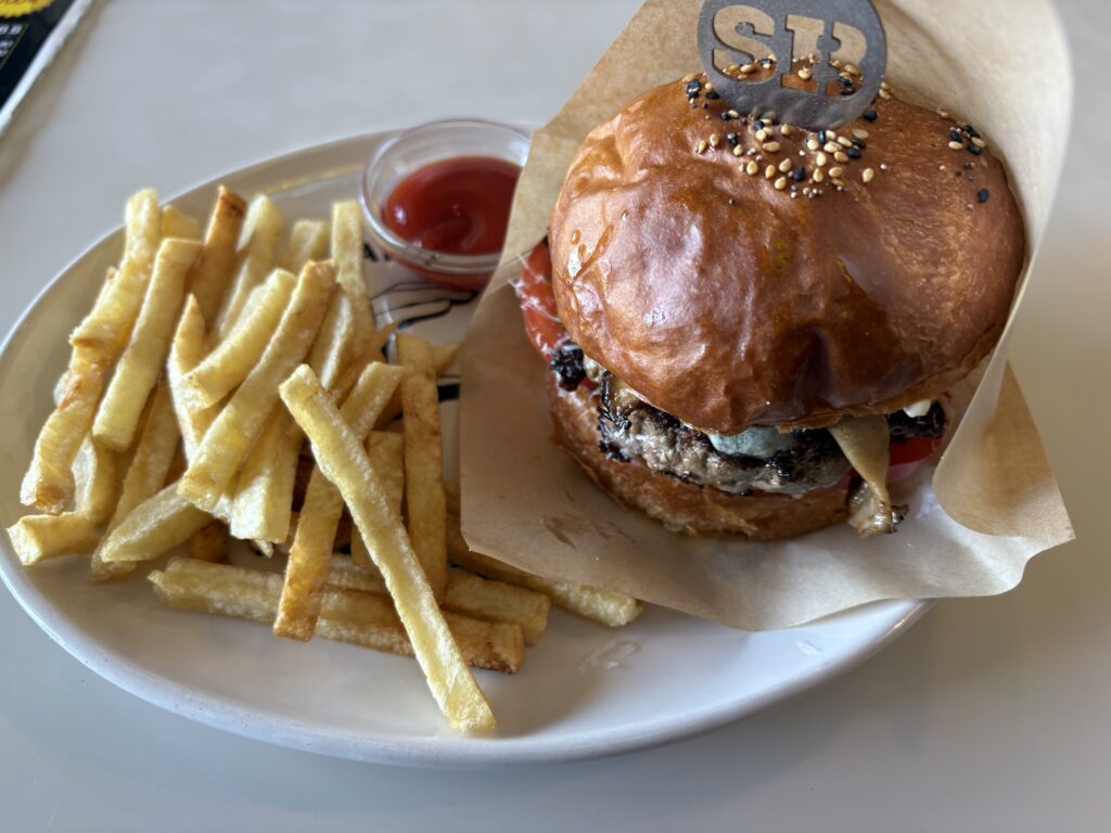 Sandbox Burgers 料理
