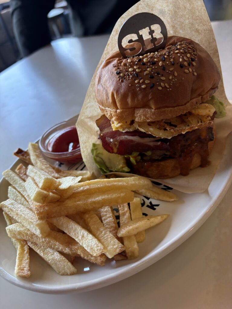 Sandbox Burgers 料理
