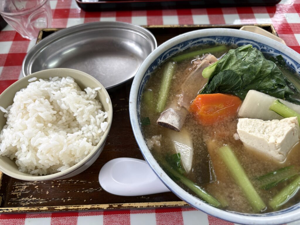 高良食堂 料理