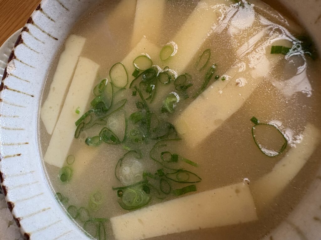 てぃーち 料理