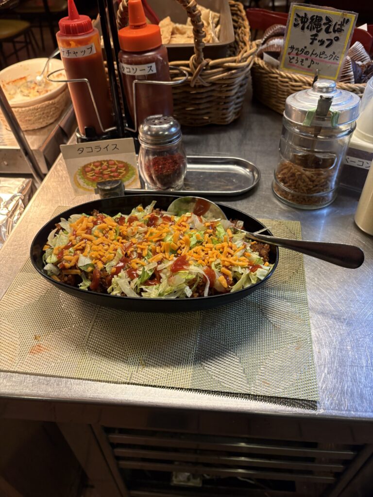 ピザ イン オキナワ 料理