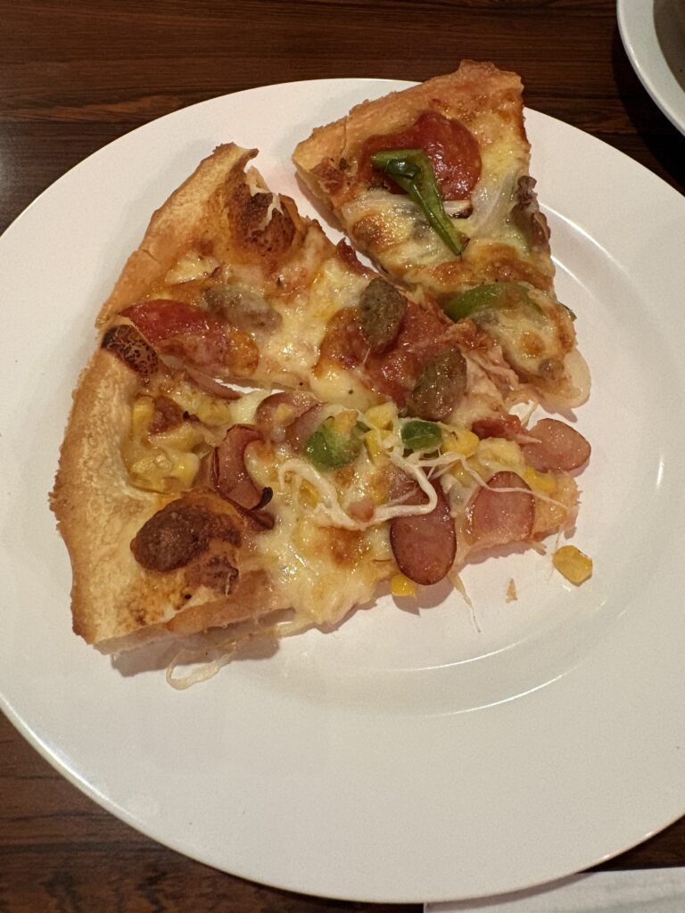 ピザ イン オキナワ 料理
