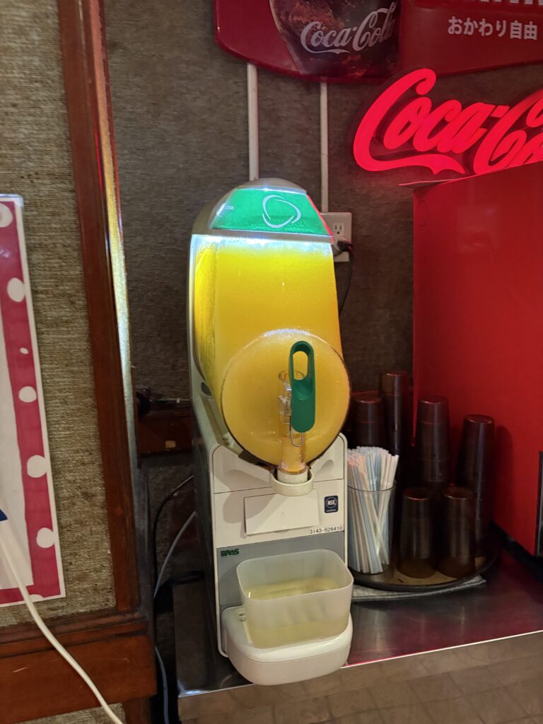 ピザ イン オキナワ 料理