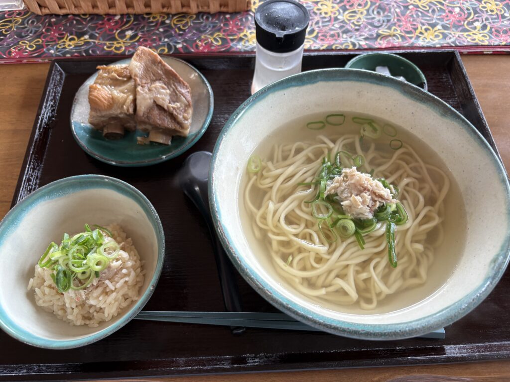 磯ノ宮のフルコース!金目鯛そばとソーキ、鯛茶漬け