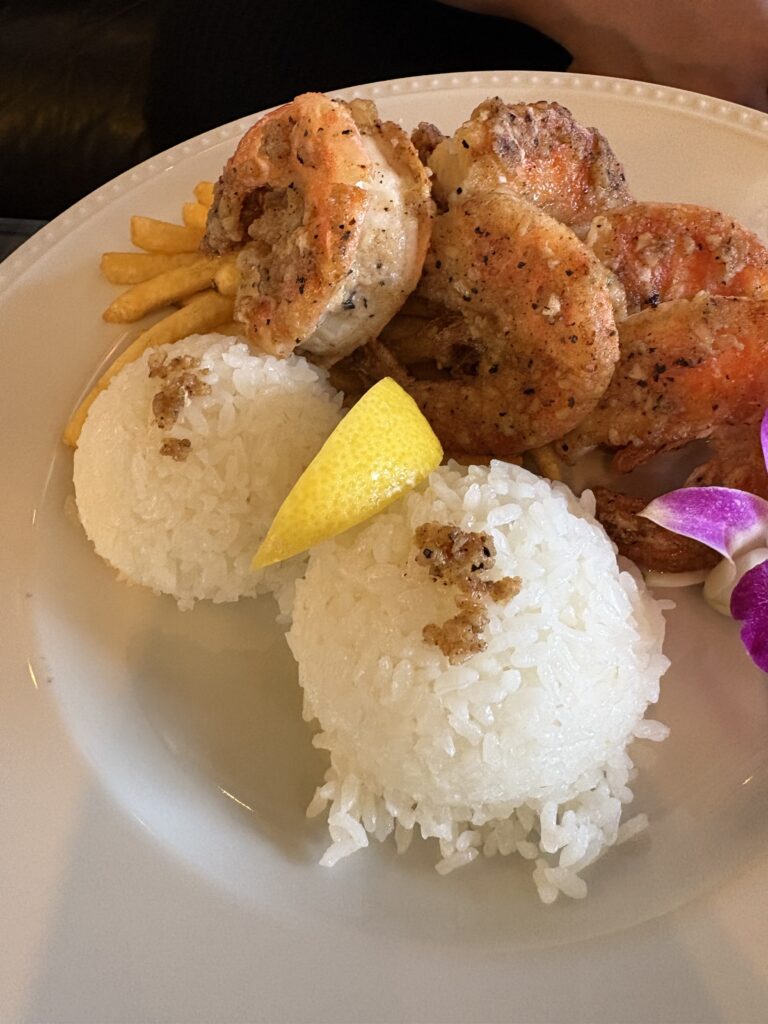 KAI Beach Club 香ばしいガーリックシュリンプ
